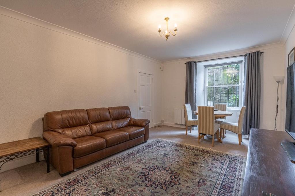 Apartment In Excellent City Centre Location — Photos 3